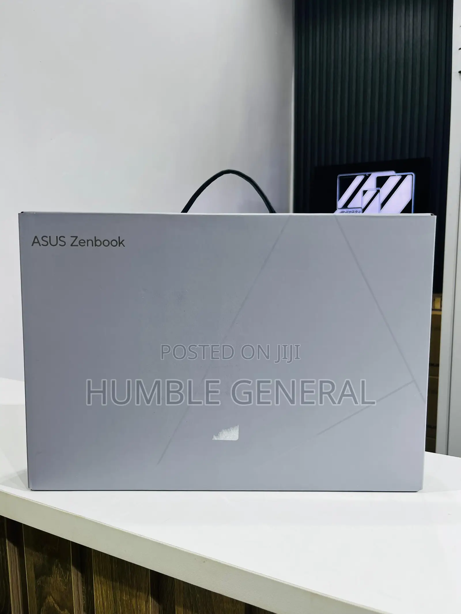 New Laptop Asus Zenbook 14 UX434 16GB Intel Core Ultra 5 SSD 512GB