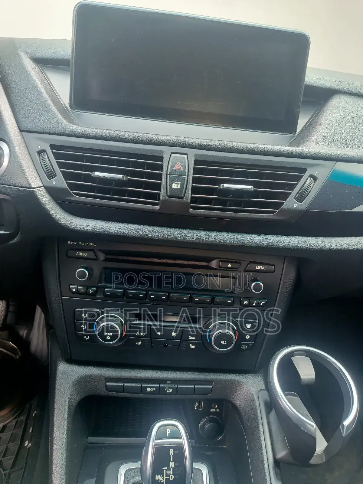 BMW X1 xDrive30i 2012 Gray