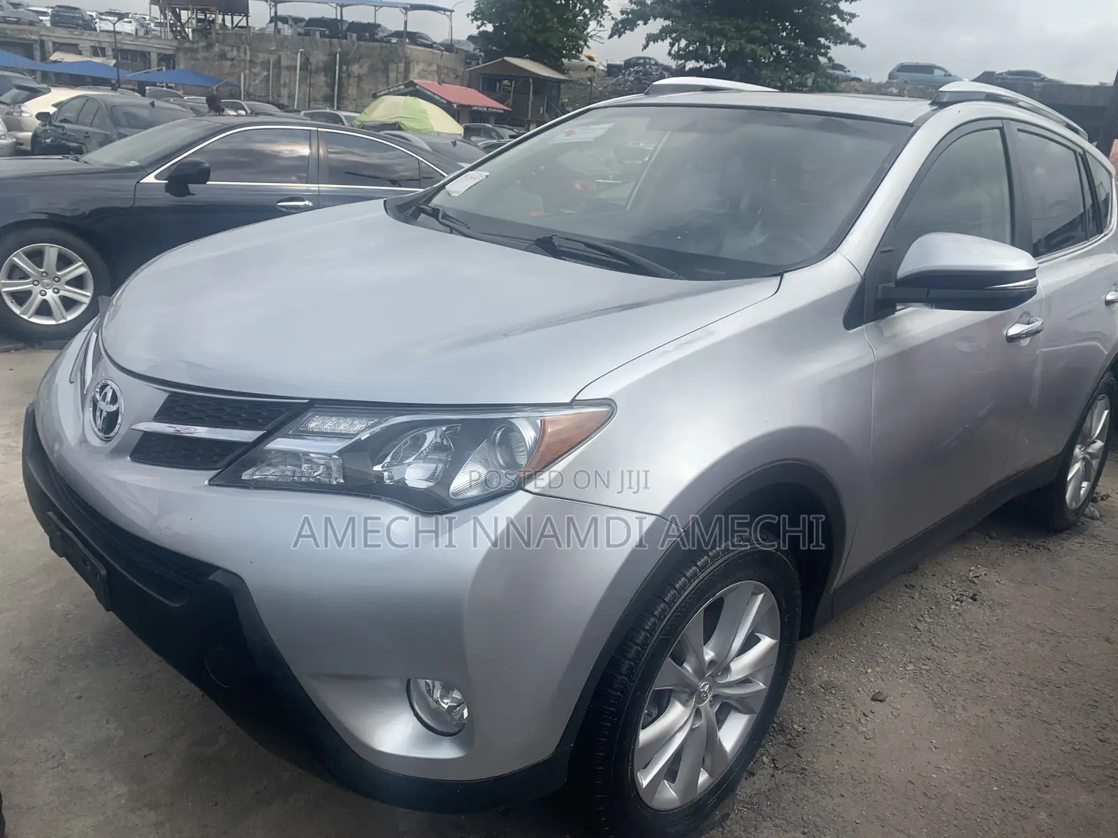 Toyota RAV4 Limited 4dr SUV AWD (2.5L 4cyl 6A) 2015 Silver