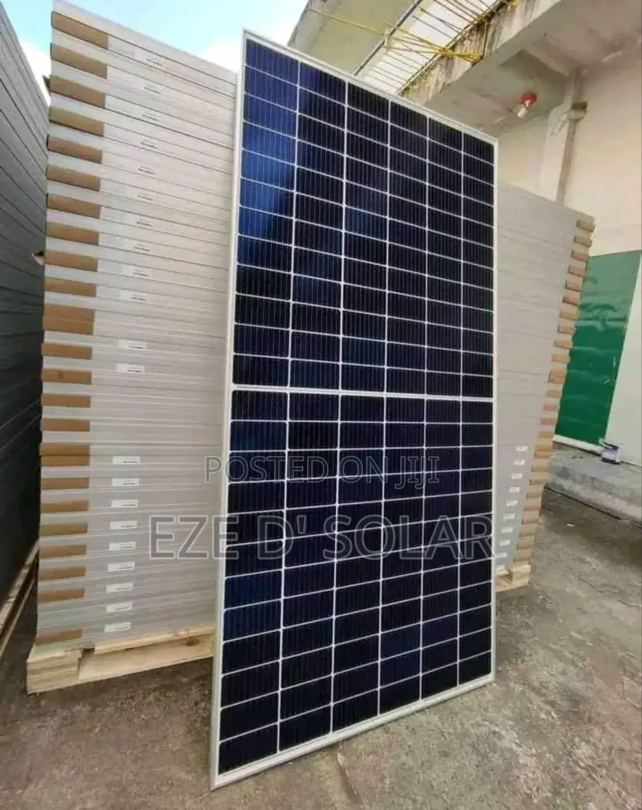 555w Jinko Solar Panel Bi-Facial