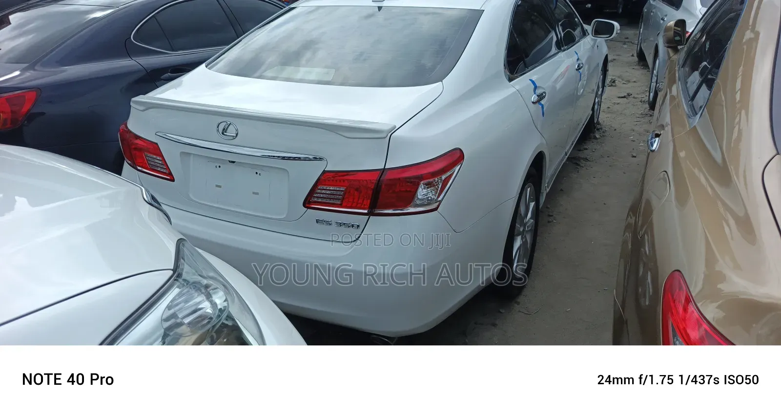 Lexus ES 2012 White