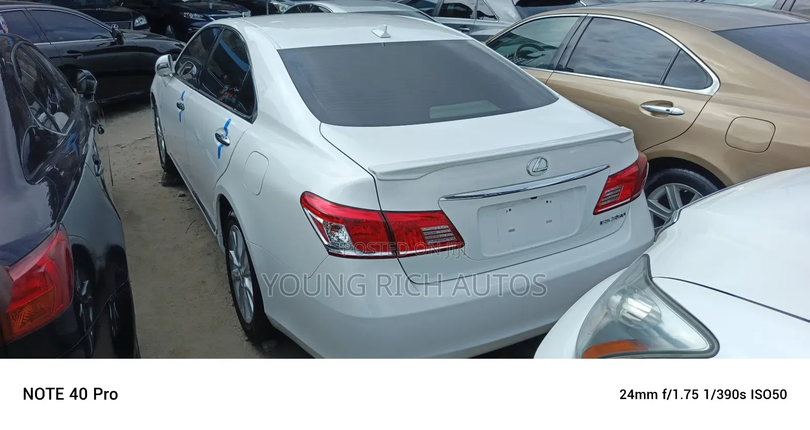 Lexus ES 2012 White