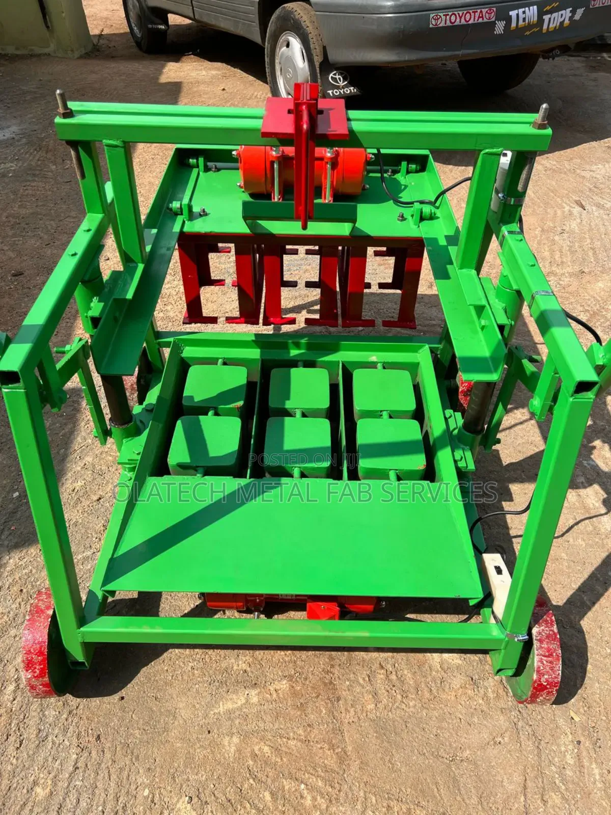 Concrete Block Moulding Machine For Sale