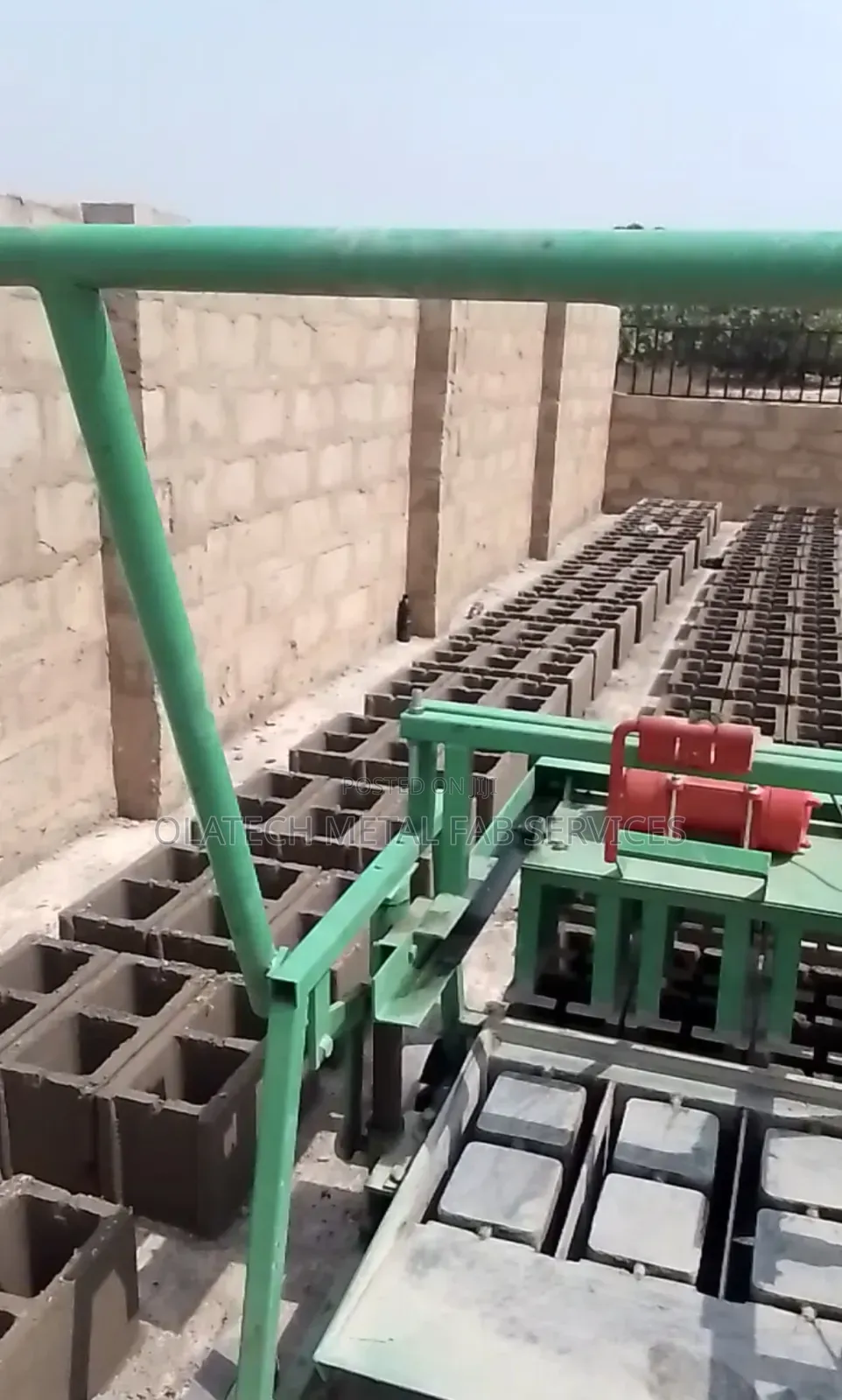 Mobile Concrete Block Making Machine For Sale