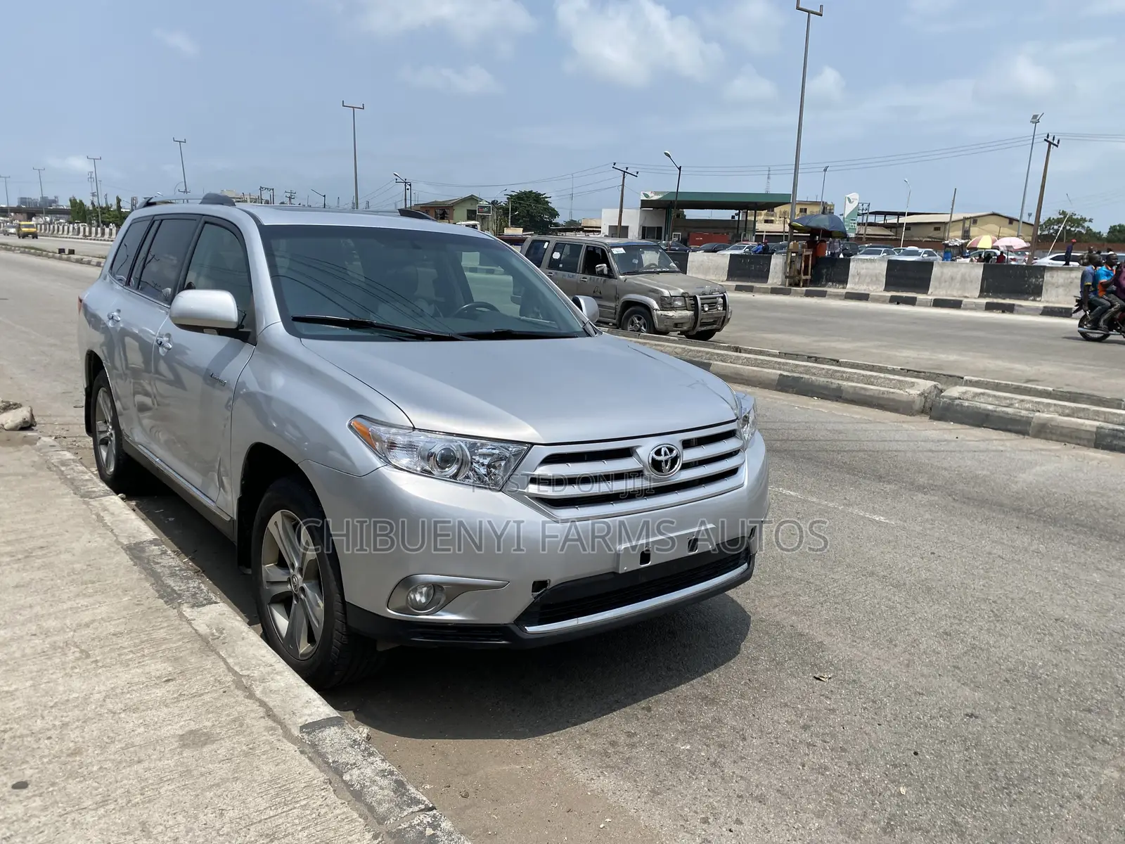 Toyota Highlander Limited 3.5l 4WD 2013 Silver