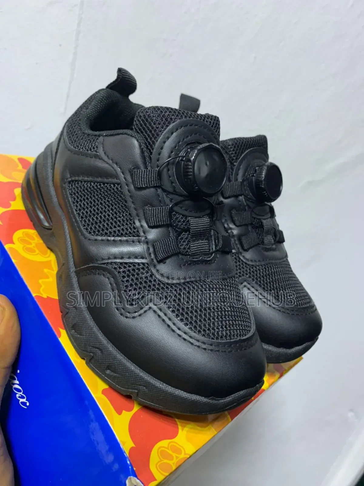 Unisex Sneakers( Size 31 - 36)