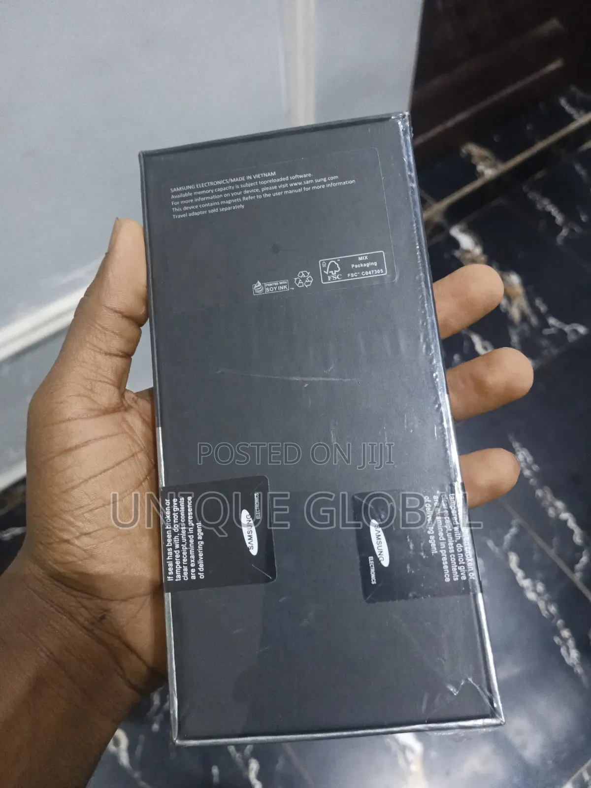 New Samsung Galaxy Z Flip4 256 GB Purple