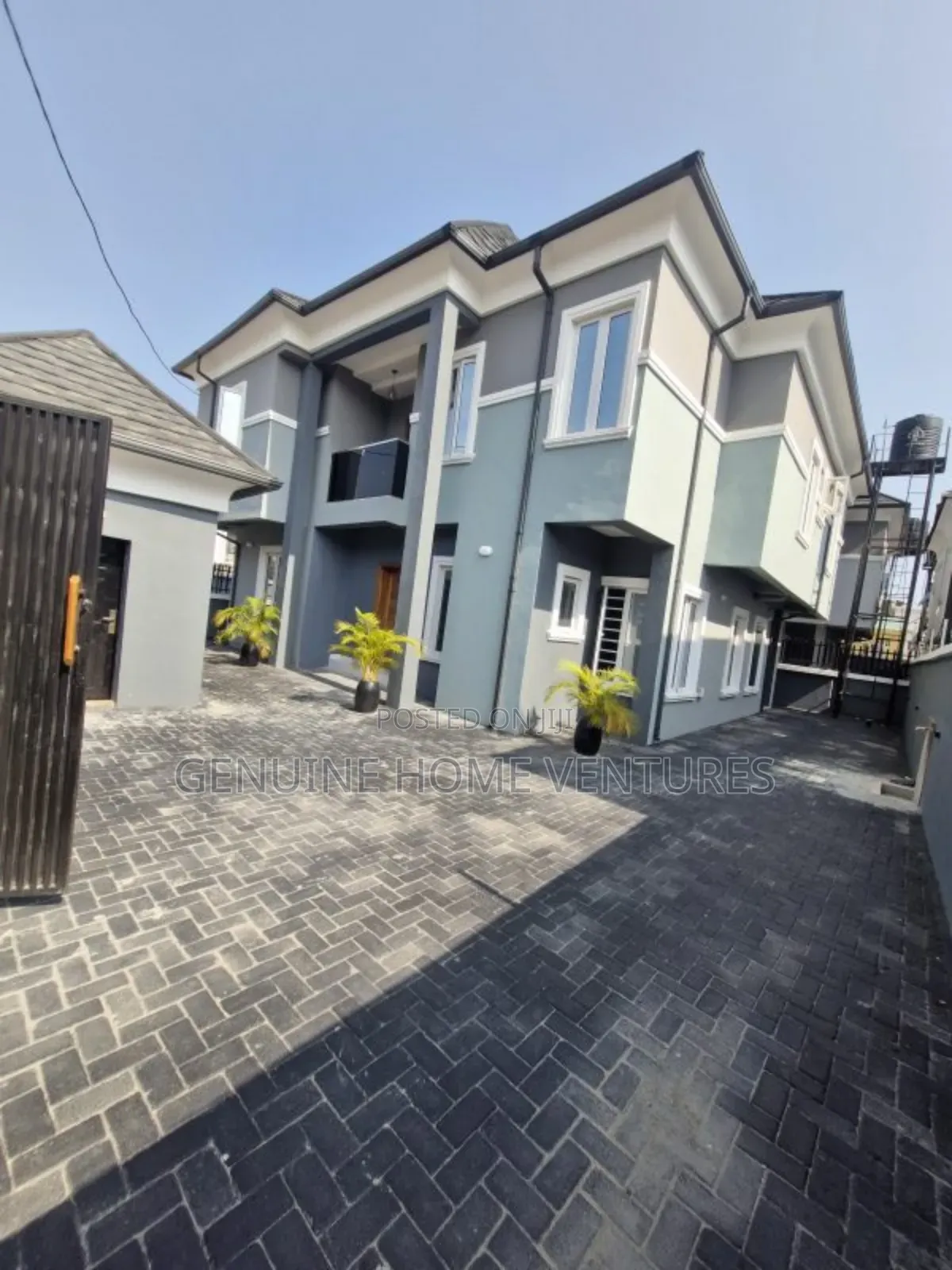 5bdrm Duplex in Ilasan for sale