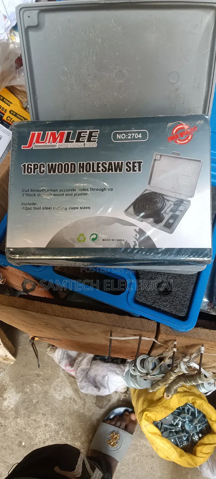 Complete Set of P.O.P Hole Cutter
