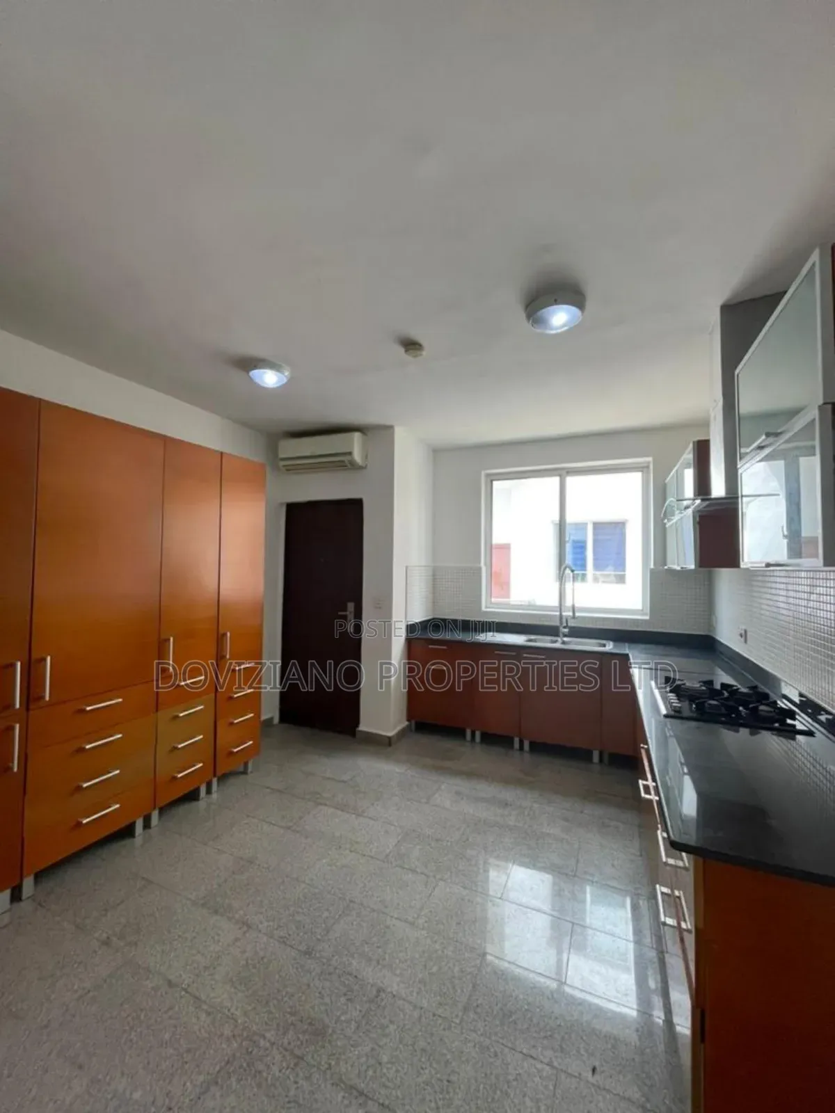 3bdrm Apartment in Banana Island for sale