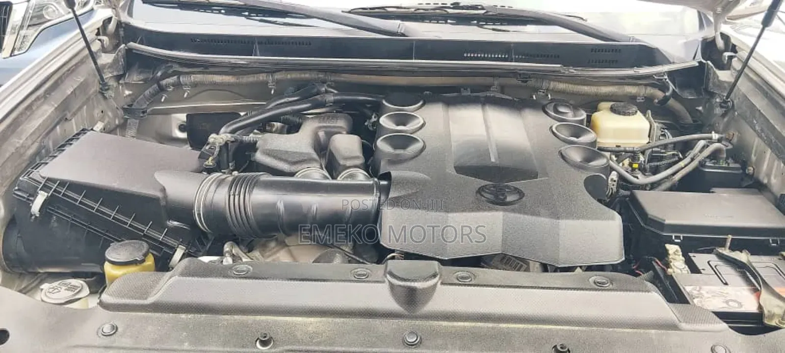 Toyota Land Cruiser Prado 4.0 Petrol TX-L 2015 Silver