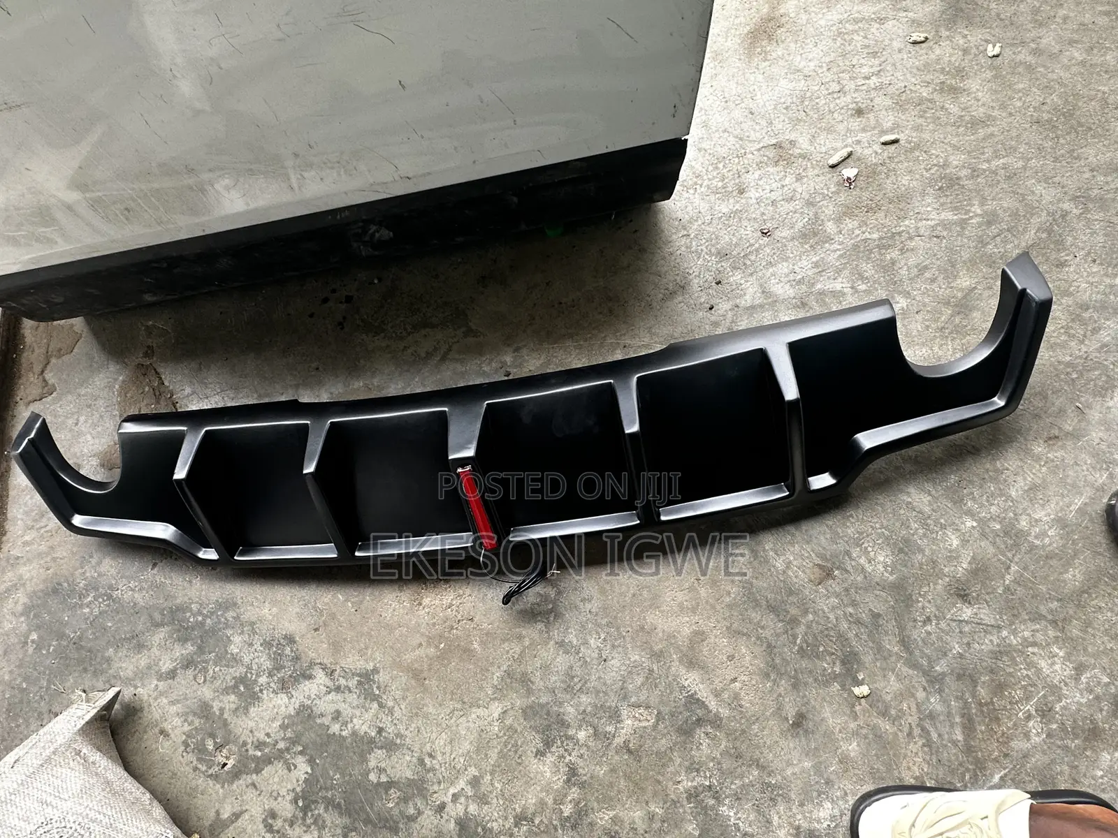 Back Bumper Spoiler Is250/350 2006/2015