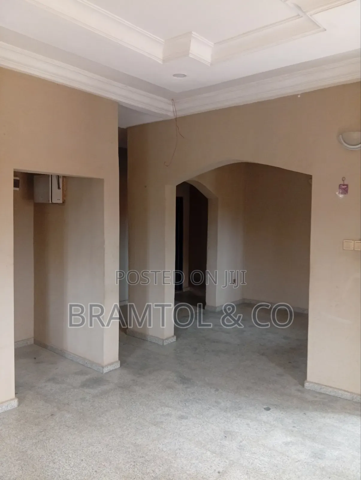 3bdrm Bungalow in Cbn Quarters, FHA for rent