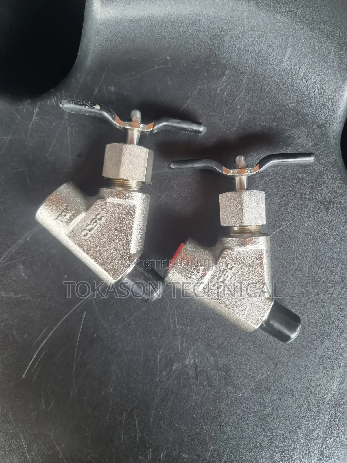Kerotest Needle Valves