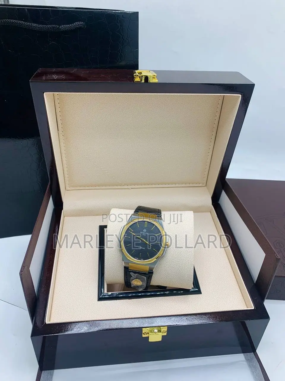 Hilson Luxury Watch