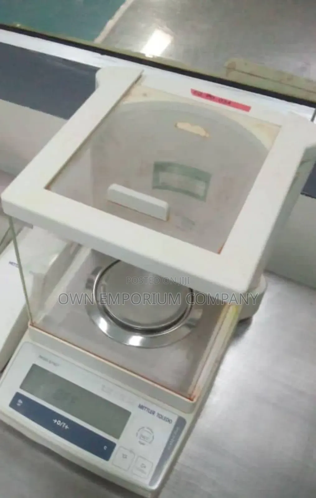 Analytical Balance (Electronic)