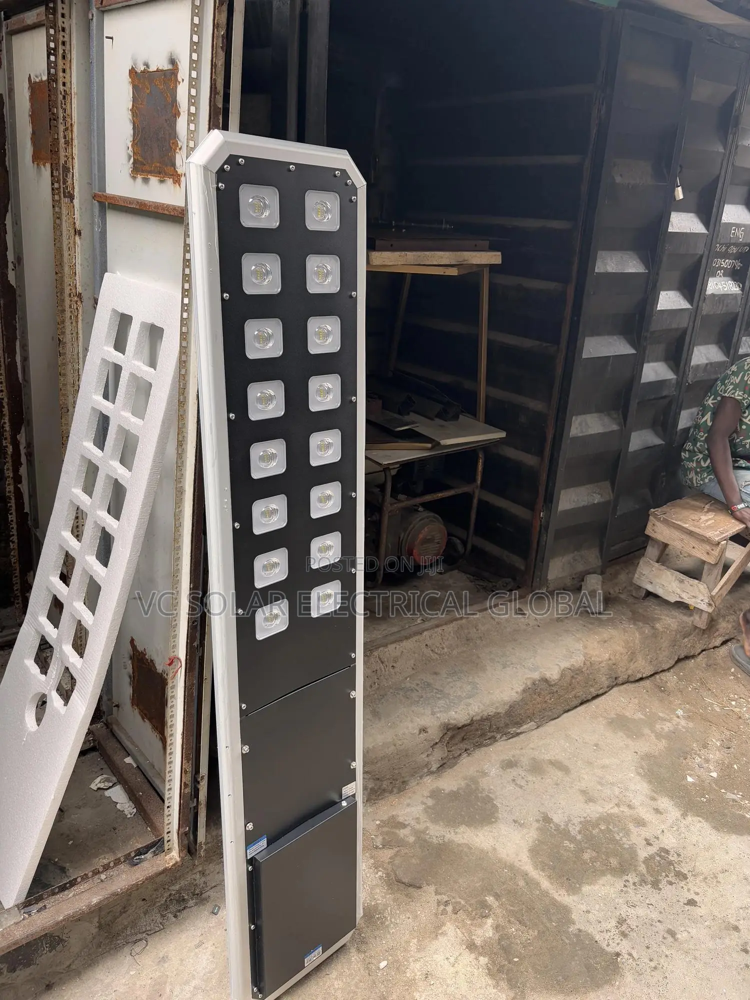 Wakatek Solar Street Light 16eye 120w