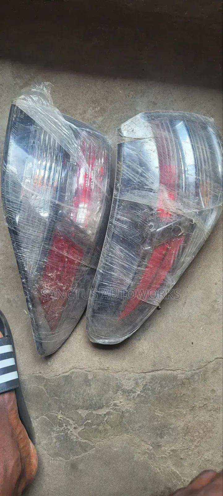 Rear Light Rx350 2008