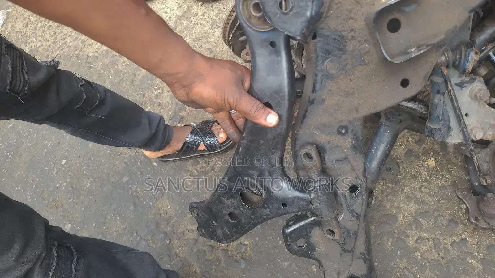 Low Arm Camry 2012 Right