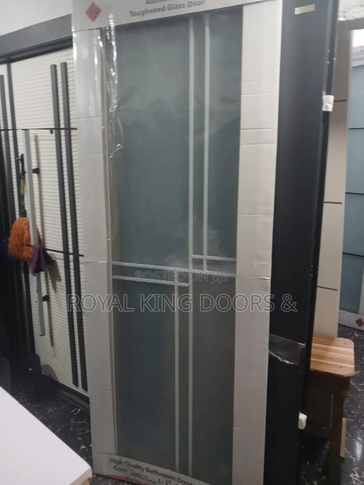 Toilet Glass Doors 750mm