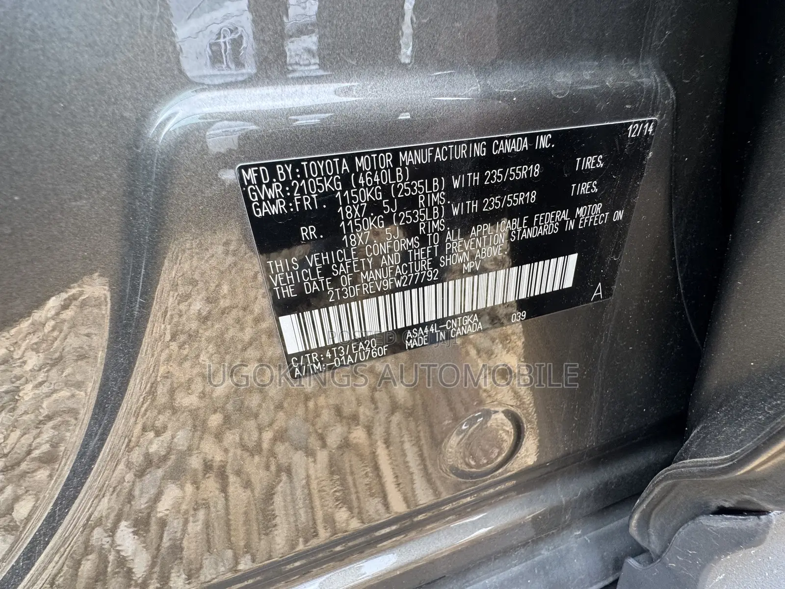 Toyota RAV4 Limited 4dr SUV (2.5L 4cyl 6A) 2015 Gray