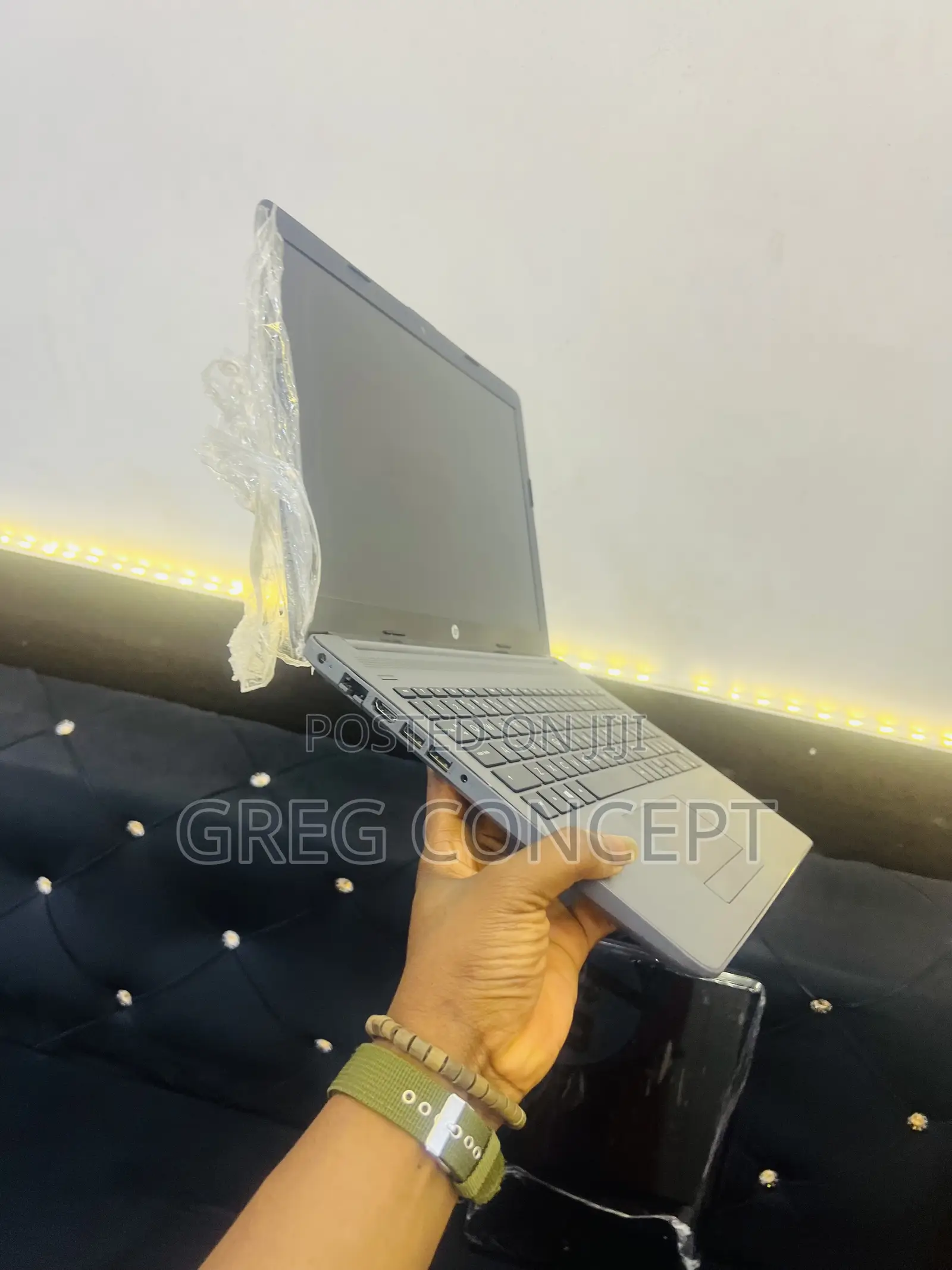 Laptop HP 255 G8 8GB AMD Ryzen SSD 128GB