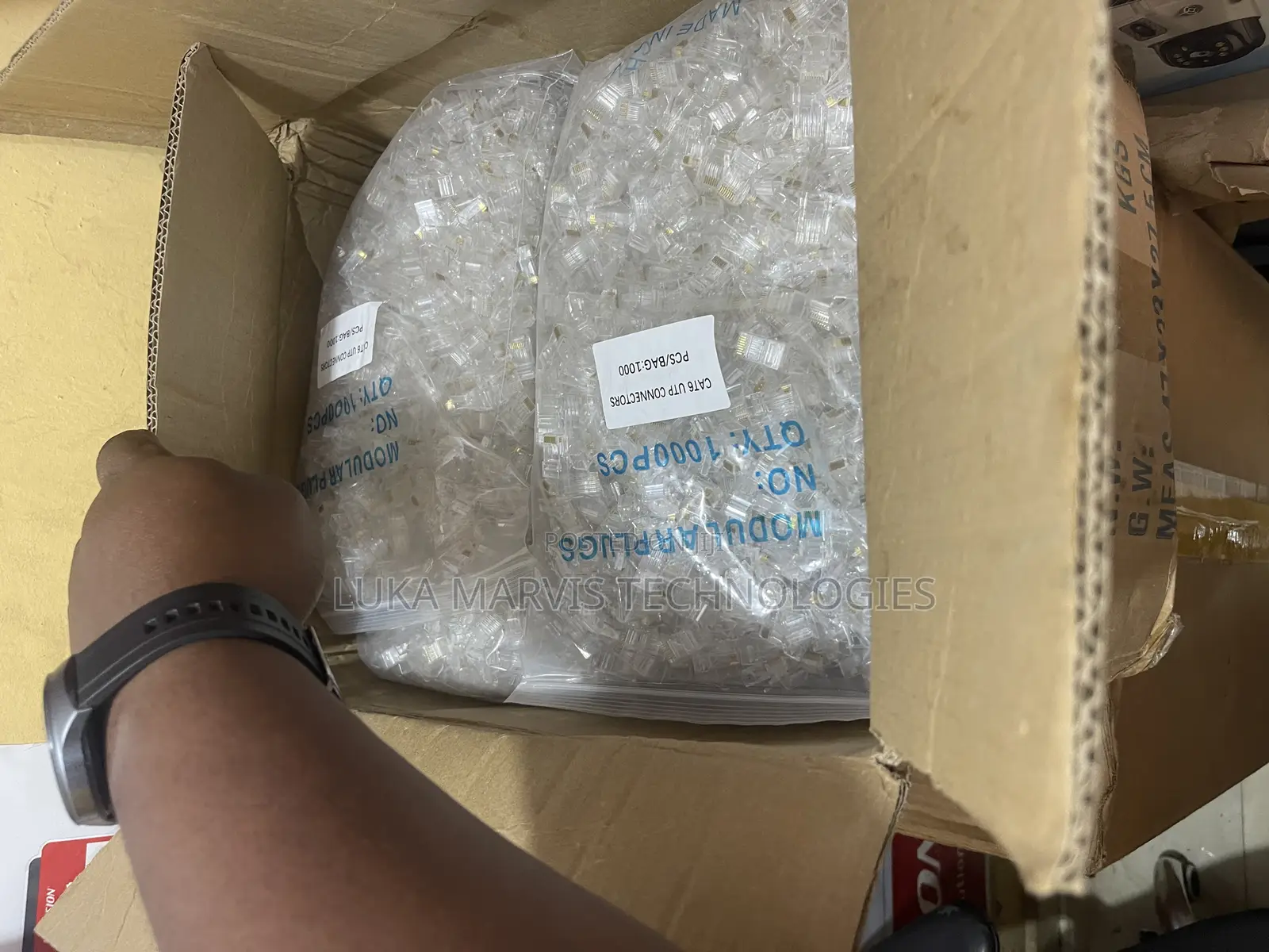 Rj45 Connector By1000