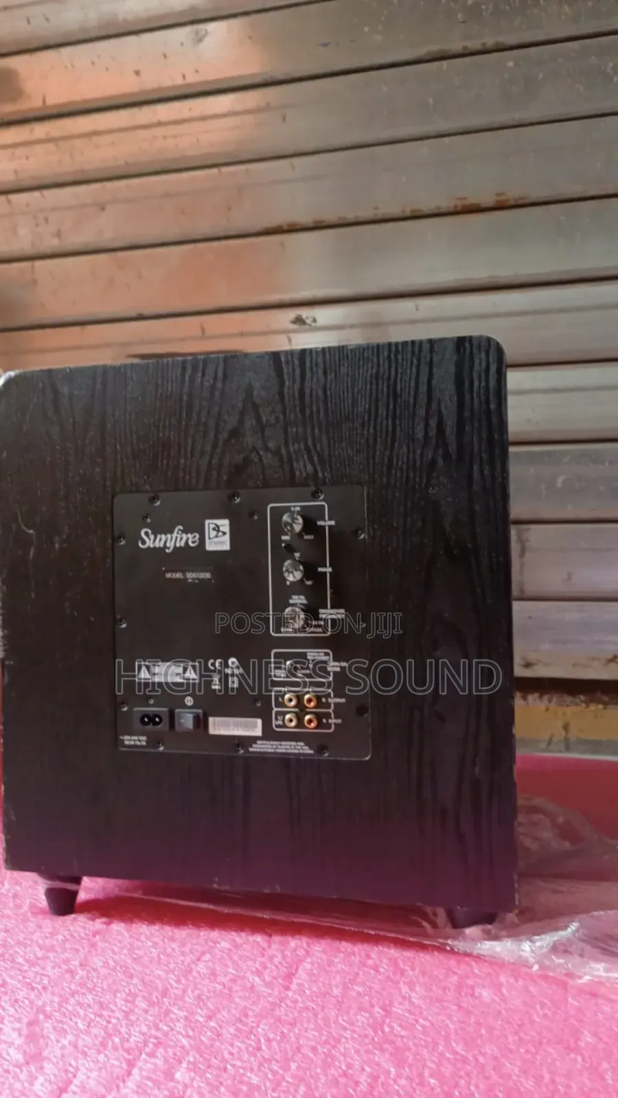 Sunfire Dynamic Series Active Subwoofer Sds12230
