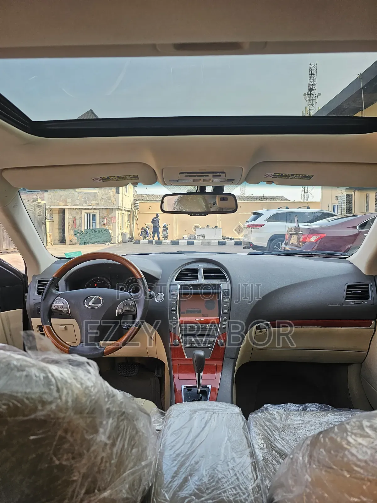 Lexus ES 350 2011 Gold