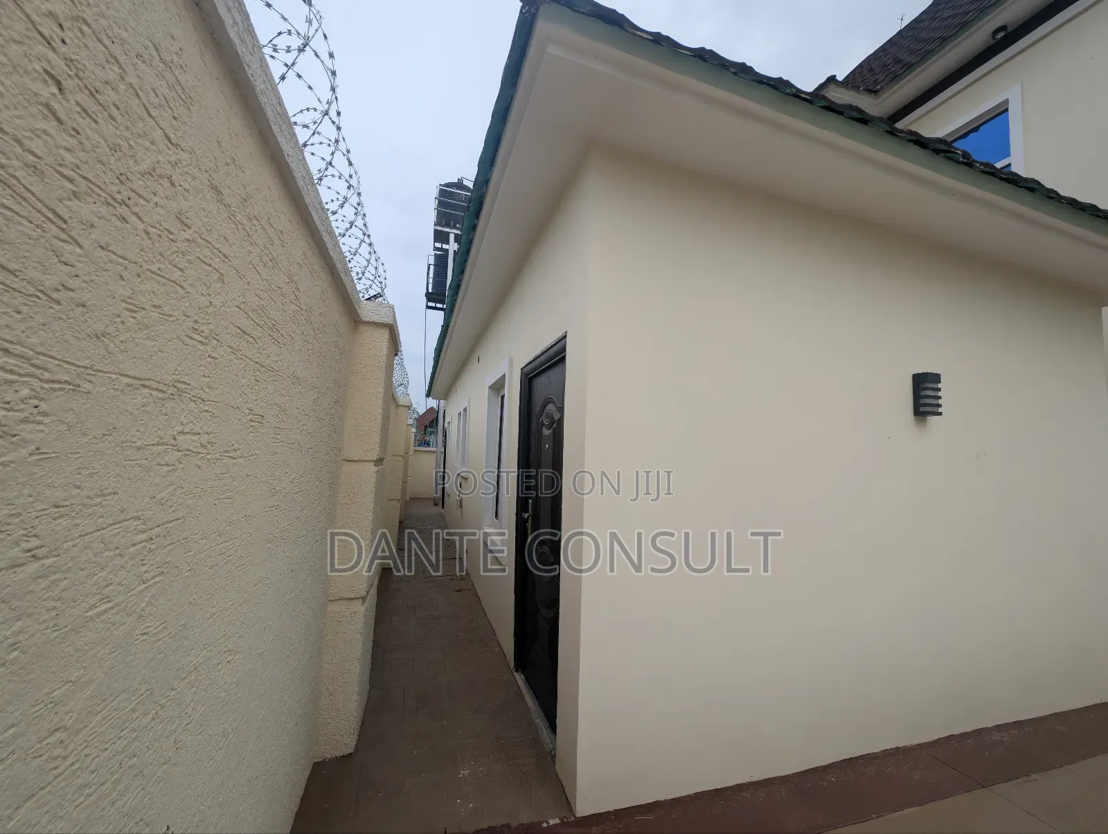4bdrm Duplex in Lokogoma for sale