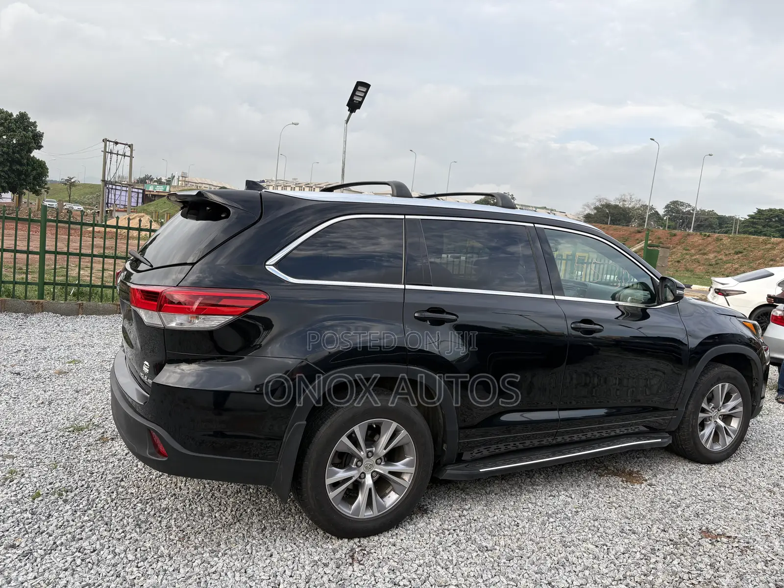 Toyota Highlander XLE 4dr SUV AWD (3.5L 6cyl 6A) 2015 Black