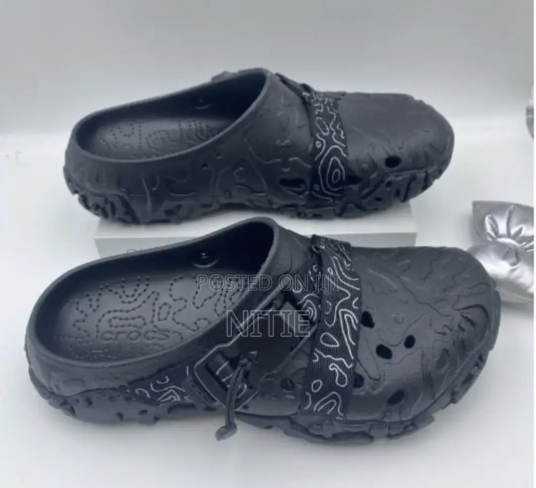 Atlas All Terrain Crocs Slides