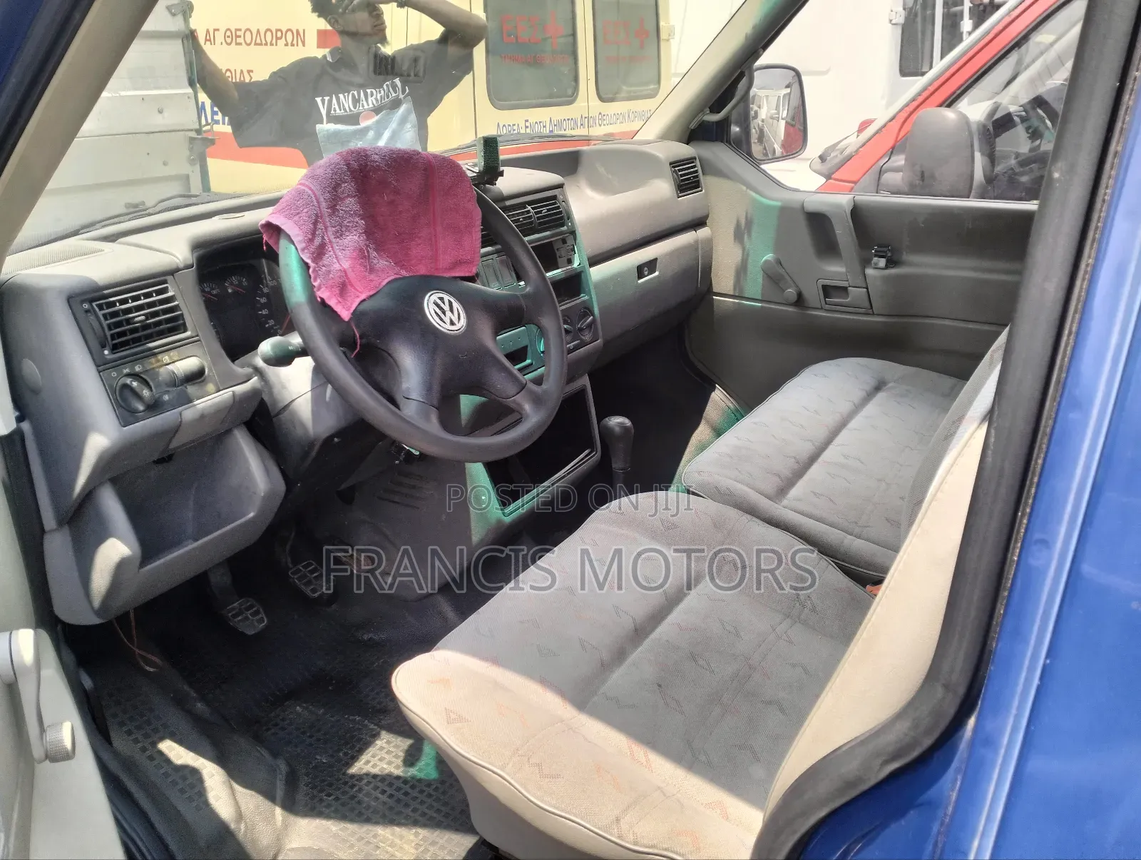 Volkswagen Transporter 2000 Blue