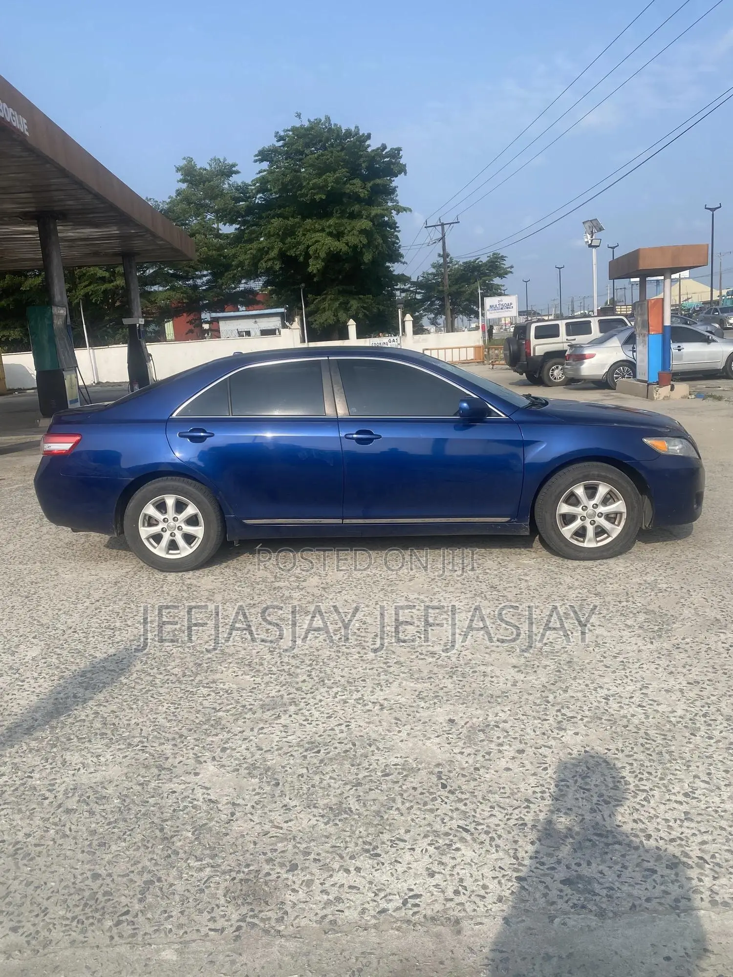 Toyota Camry LE 4dr Sedan (2.5L 4cyl 6A) 2011 Blue