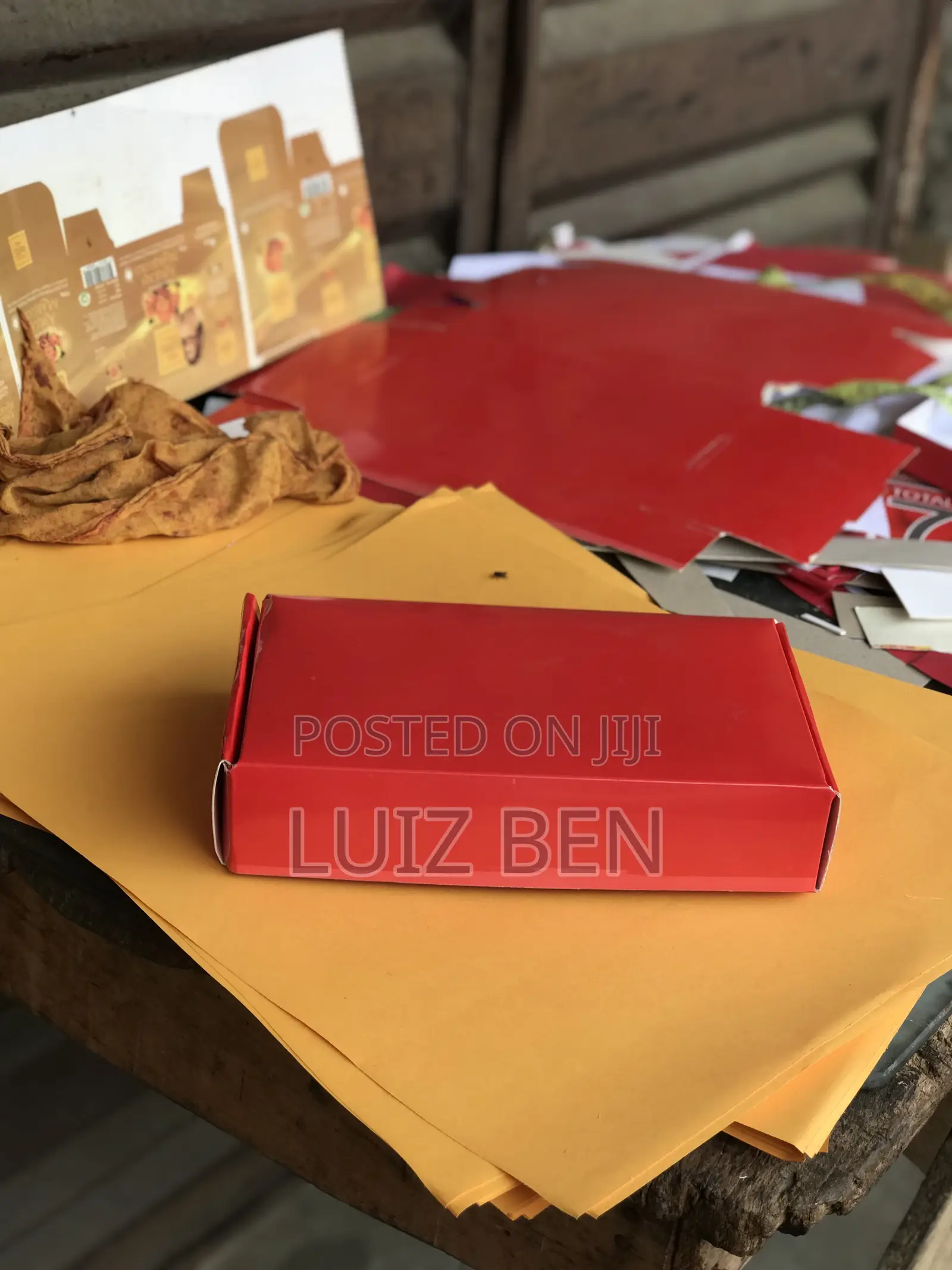Very Neat Cardboard Boxes Available in Any Color