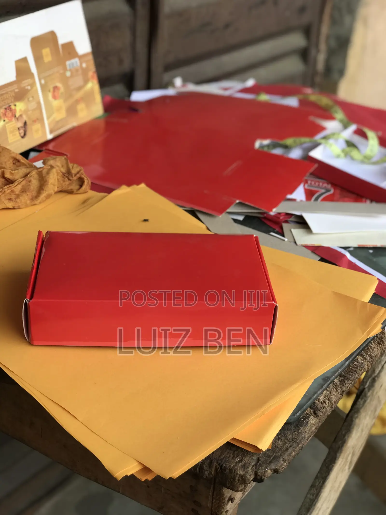 Very Neat Cardboard Boxes Available in Any Color