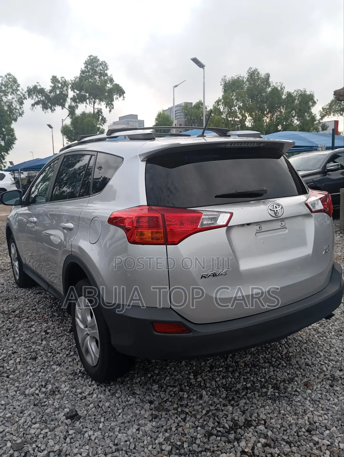 Toyota RAV4 LE 4dr SUV AWD (2.5L 4cyl 6A) 2015 Silver