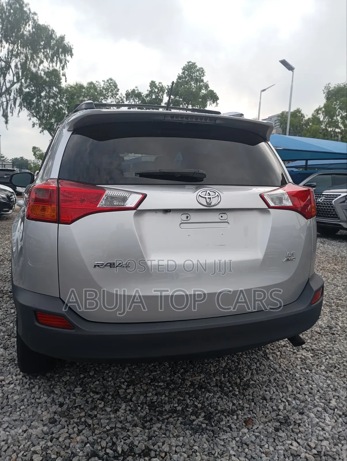 Toyota RAV4 LE 4dr SUV AWD (2.5L 4cyl 6A) 2015 Silver