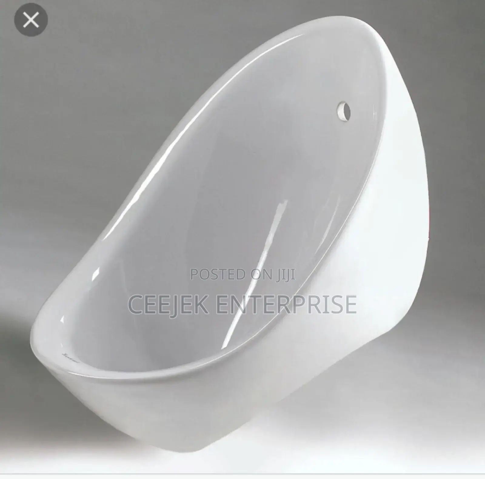 White Uninary Bow