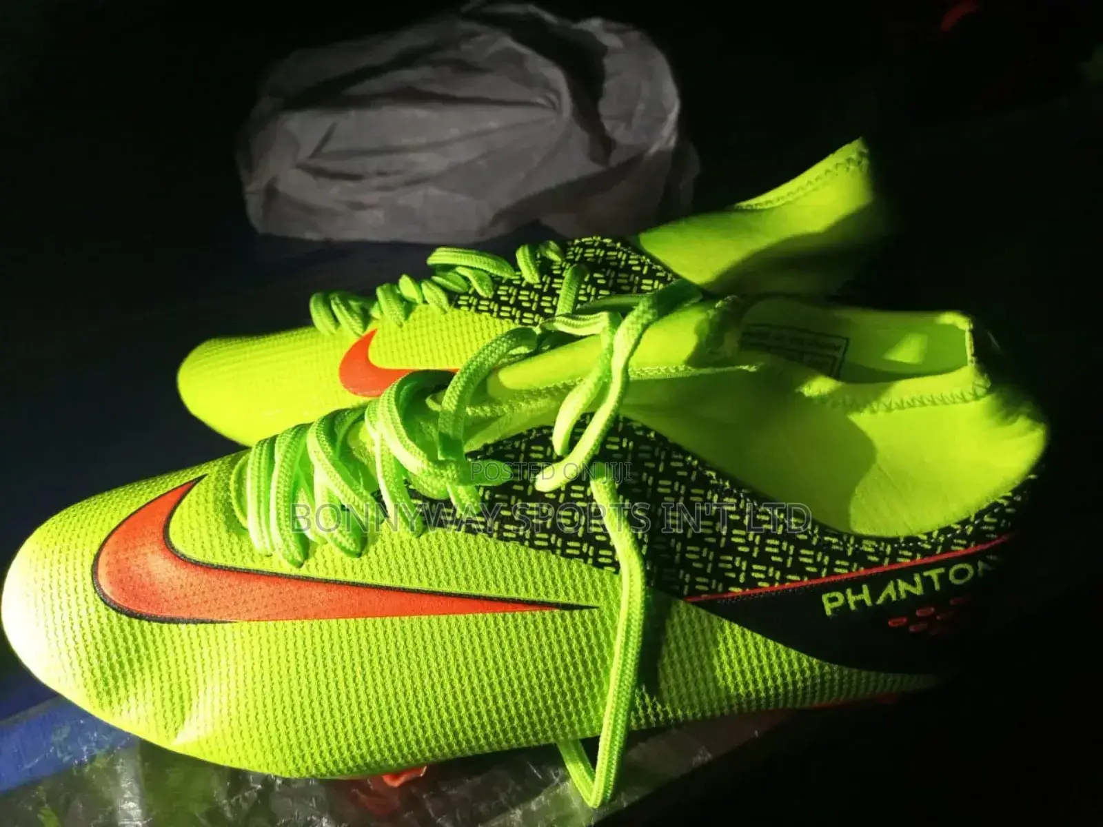 Nike Canvas Boot