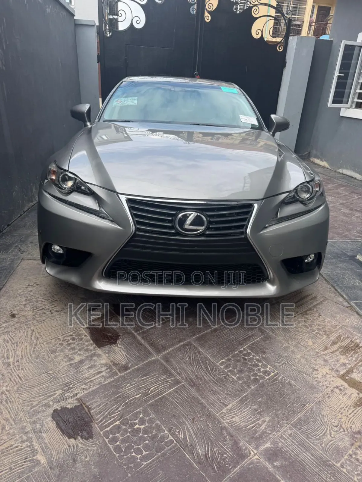 Lexus IS 250 2015 Gold