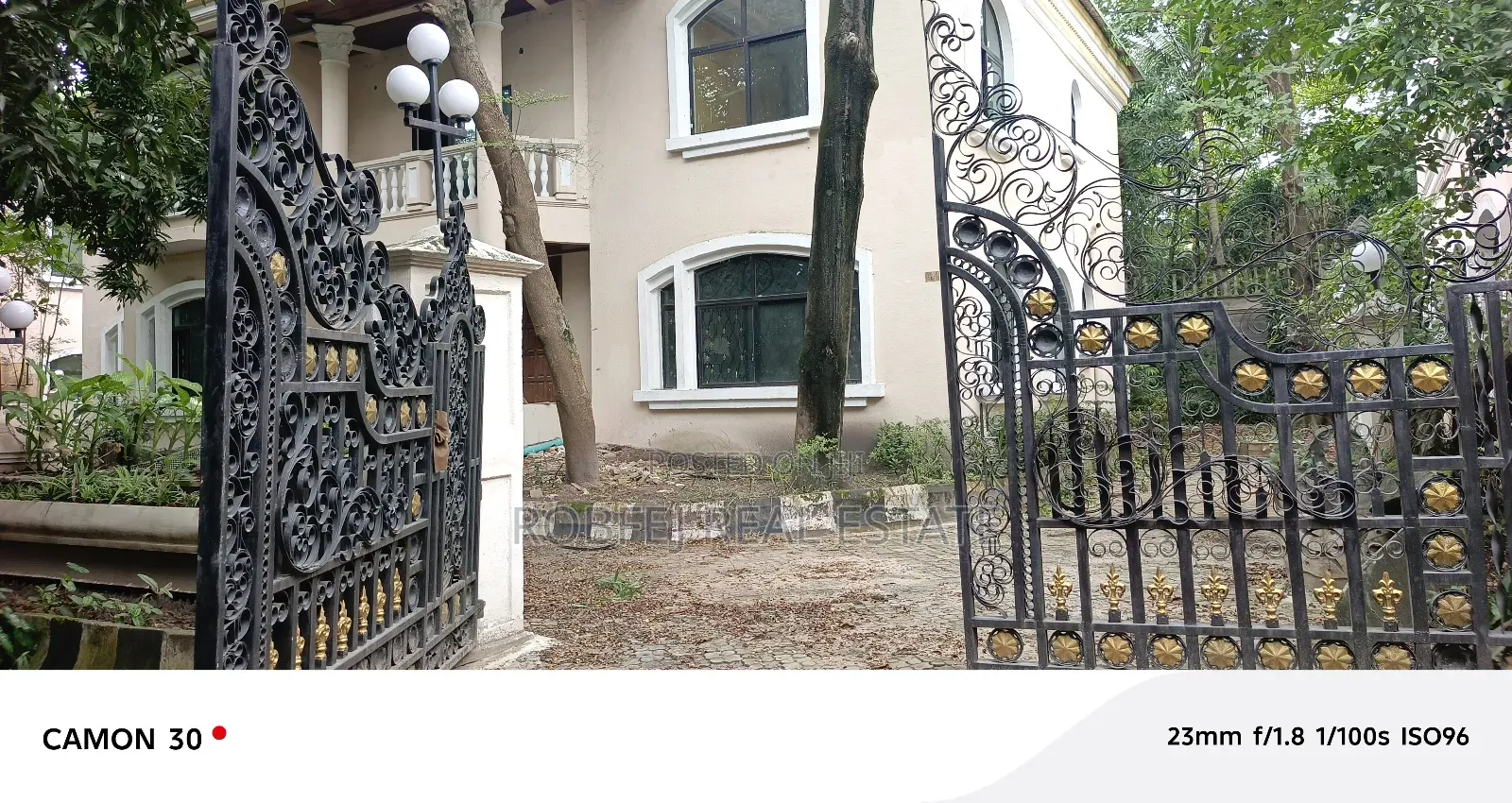 2bdrm Block of Flats in Lekki Expressway for rent