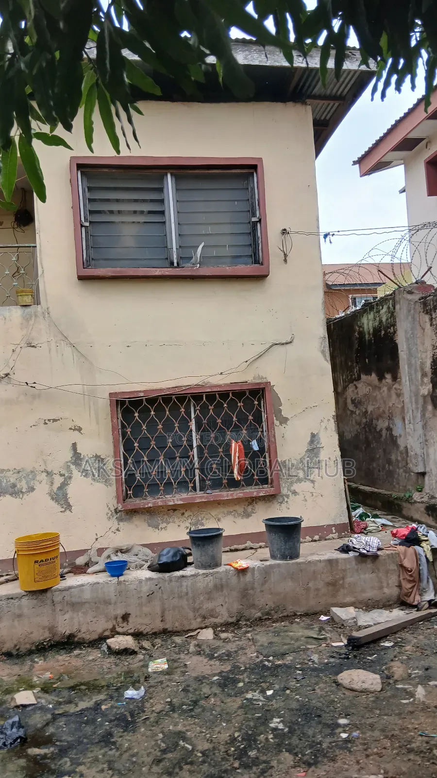 5bdrm Block of Flats in Agbowo, Ojoo for sale