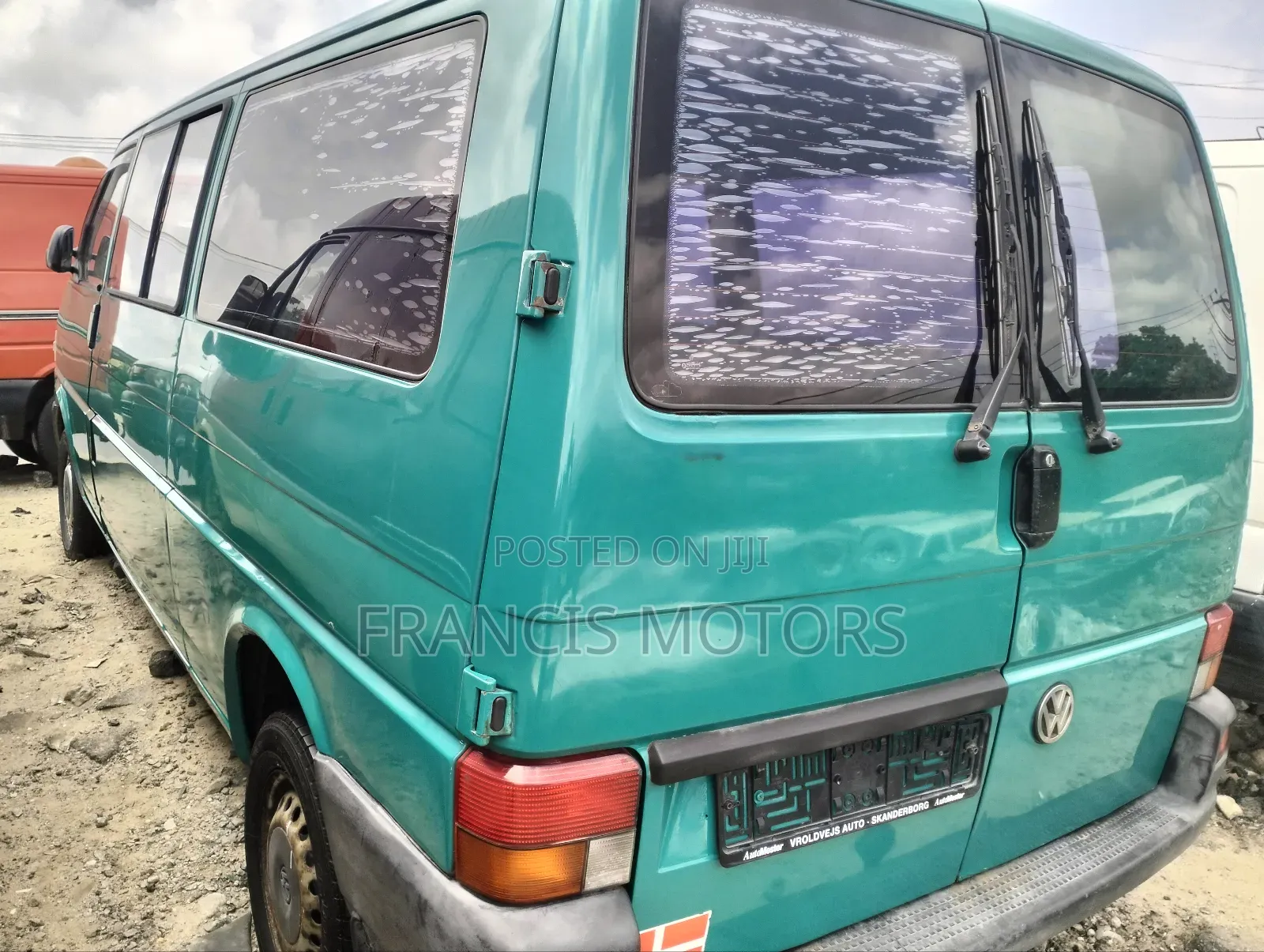 Volkswagen Transporter 2000 Green