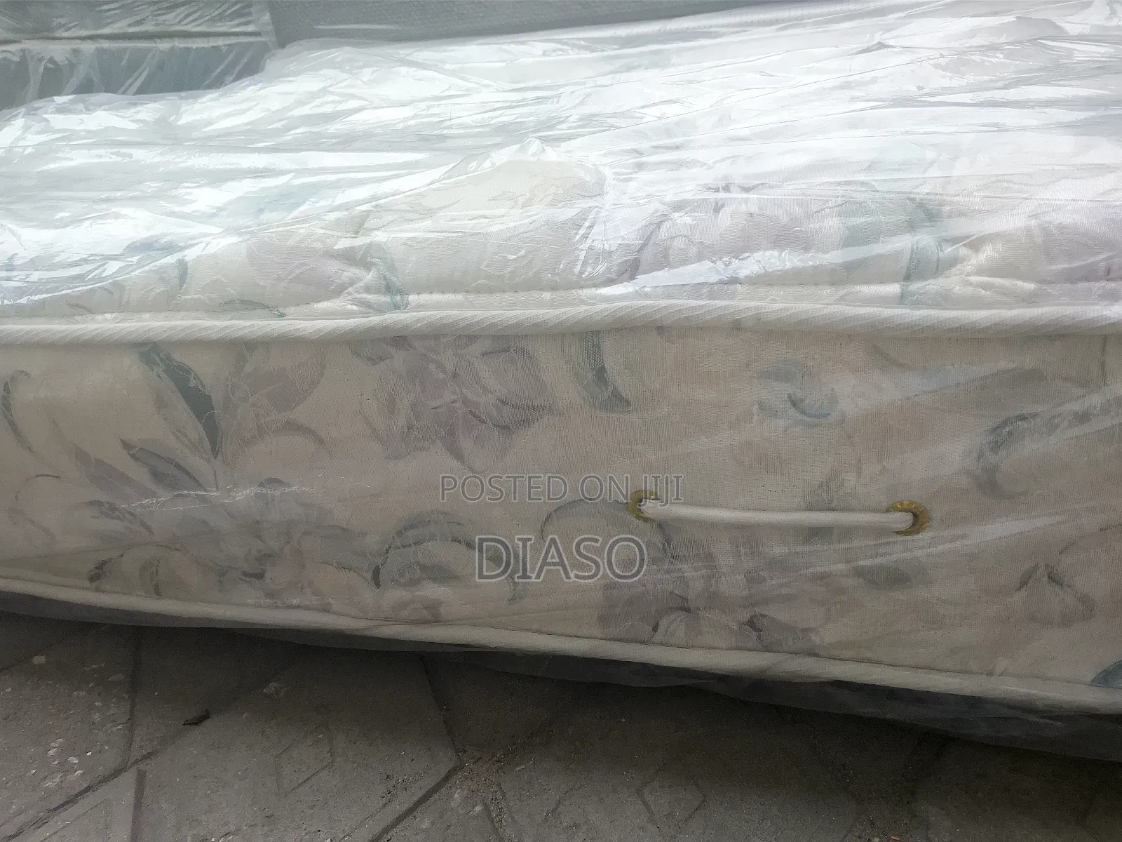 Order For Your Affordable Canadian 5x6 Mattress Get 1 Pilo