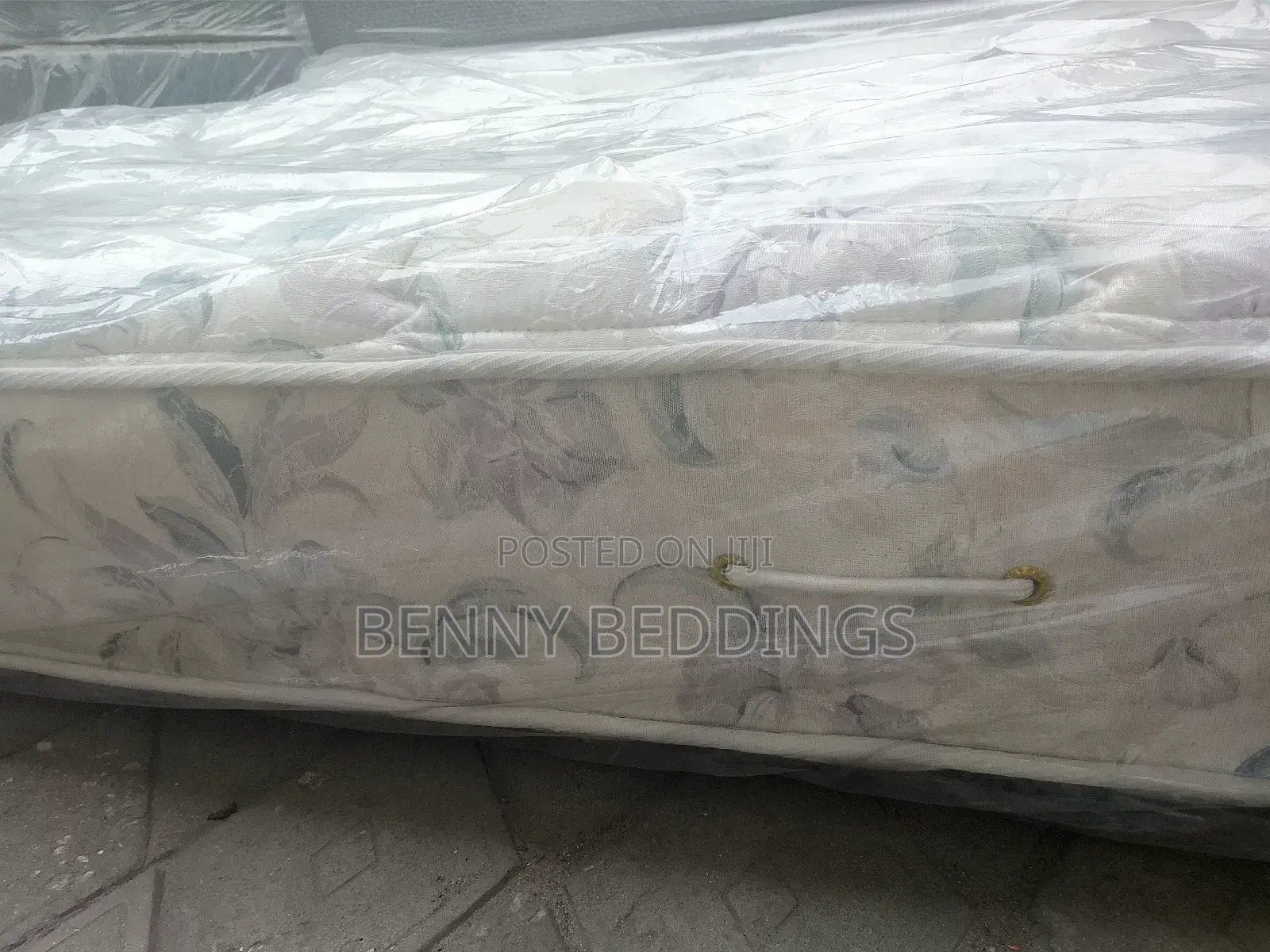Order For Your Affordable Canadian 5x6 Mattress Get 1 Pilo