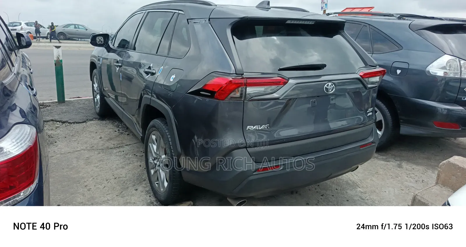 Toyota RAV4 2020 Gray