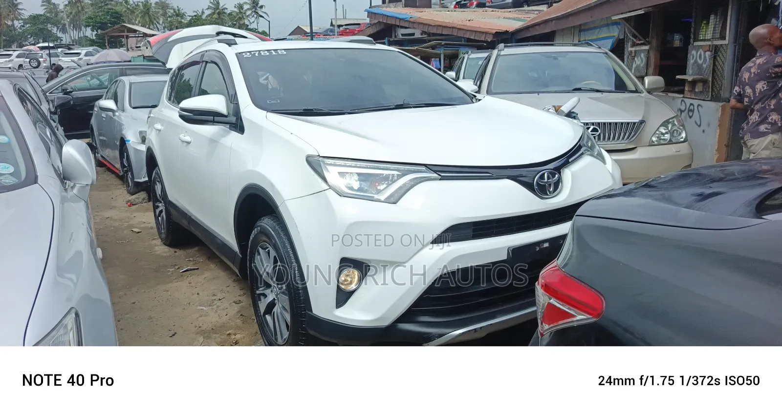 Toyota RAV4 2017 White