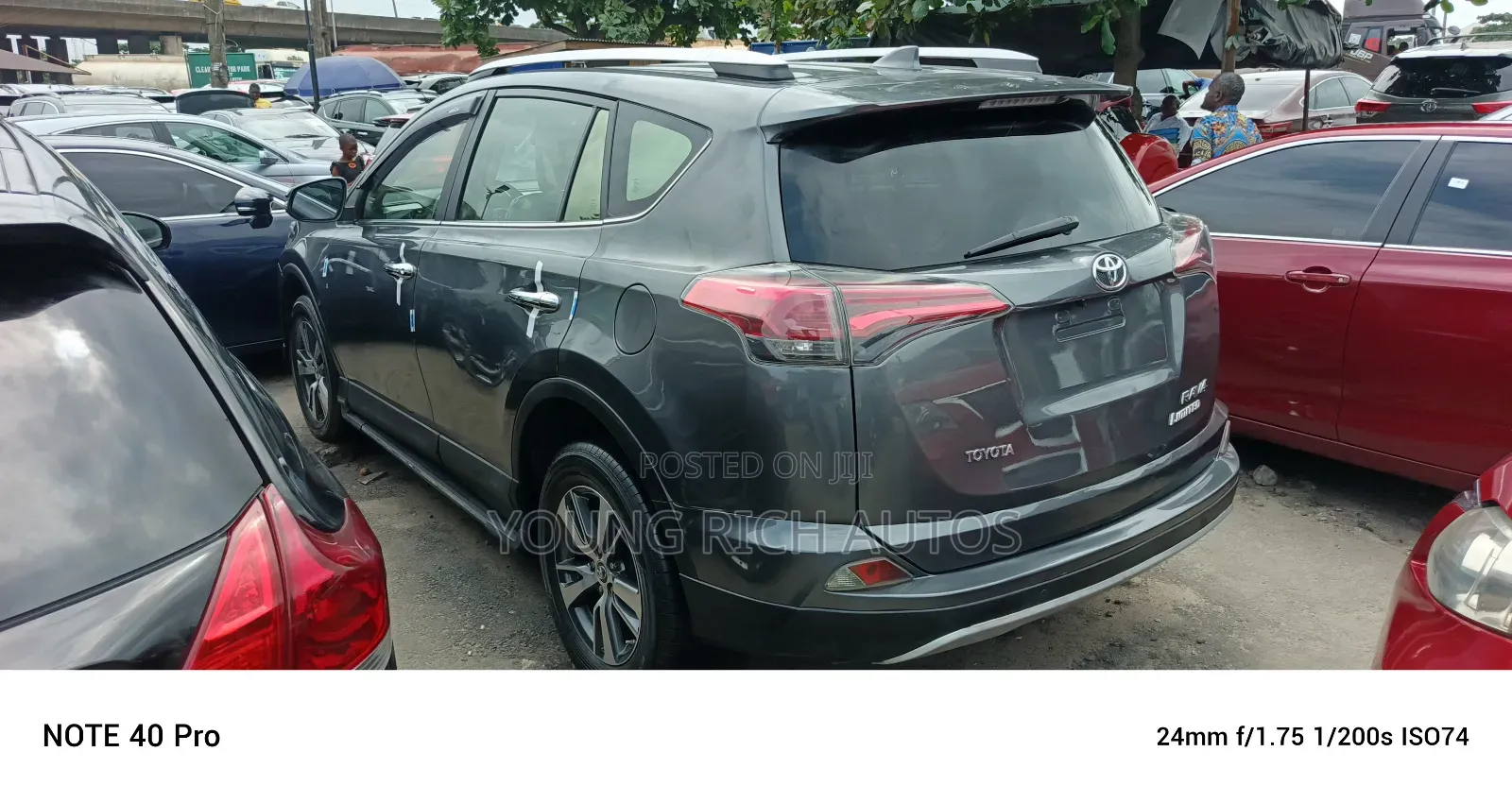 Toyota RAV4 2018 Gray