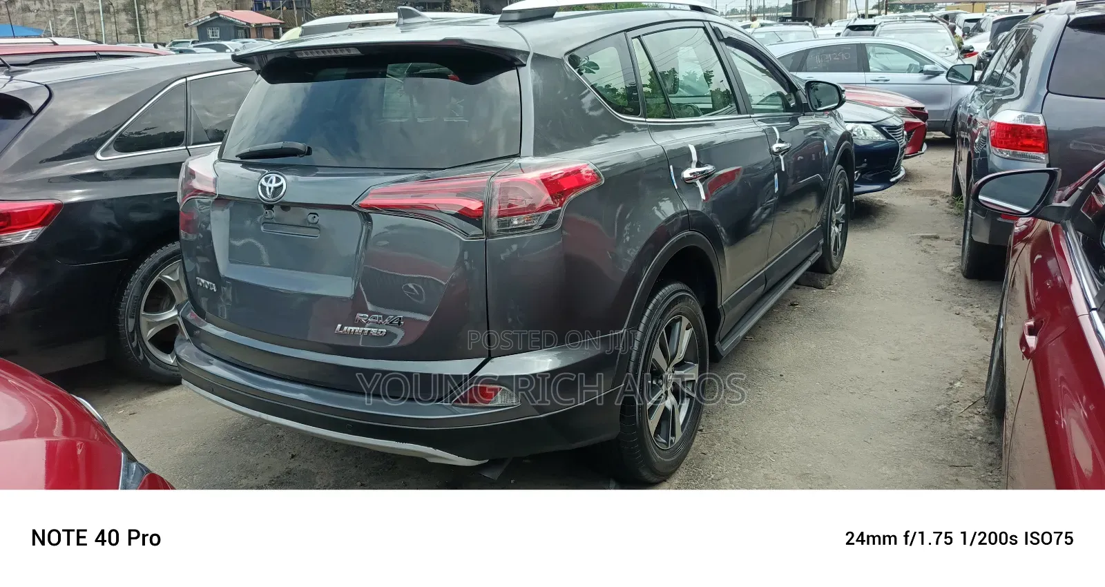 Toyota RAV4 2018 Gray
